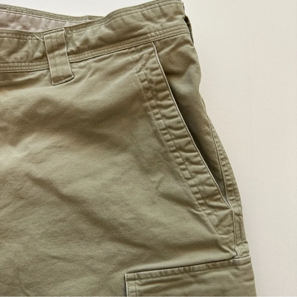 Columbia Men’s Khaki Cargo Shorts Size 36 - Picture 8 of 11